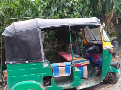 2010 Model CNG Auto Rickshaw 2010 Model CNG Auto Rickshaw