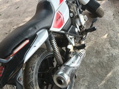 Used Commuter Motorcycle White and Red Used Commuter Motorcycle White and Red