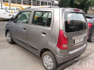 Maruti Suzuki WagonR 2013 CNG First Owner Maruti Suzuki WagonR 2013 CNG First Owner