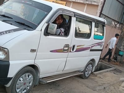 Maruti Suzuki Eeco 2015 Petrol CNG 2 Owner Maruti Suzuki Eeco 2015 Petrol CNG 2 Owner