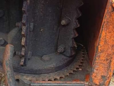 Industrial Shredder Machine Used 2.5 Years Industrial Shredder Machine Used 2.5 Years