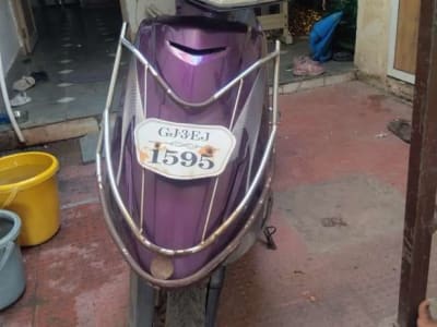 TVS Scooty Teenz 2011 Purple Scooter TVS Scooty Teenz 2011 Purple Scooter