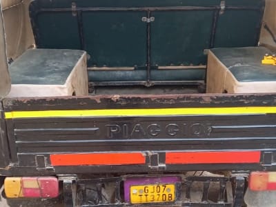 2009 Piaggio Auto Rickshaw 2009 Piaggio Auto Rickshaw