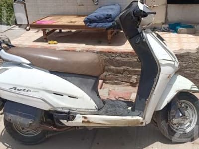 Honda Activa 2013 Petrol Scooter Honda Activa 2013 Petrol Scooter