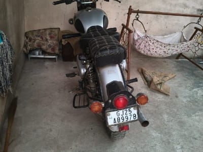 Royal Enfield Bullet 350 2019 Model Royal Enfield Bullet 350 2019 Model