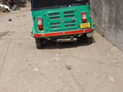 2019 Bajaj 4 Stroke Auto Rickshaw 2019 Bajaj 4 Stroke Auto Rickshaw
