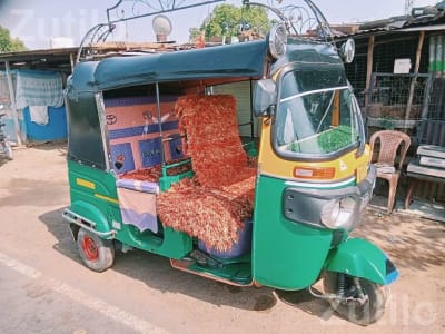 Green Auto Rickshaw 2022 Model Green Auto Rickshaw 2022 Model