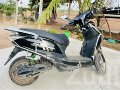 Pantom Electric Scooty with 5 Batteries Pantom Electric Scooty with 5 Batteries