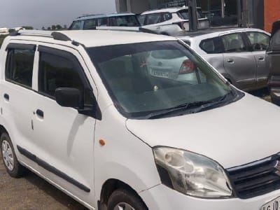 Maruti Suzuki WagonR White Hatchback Maruti Suzuki WagonR White Hatchback