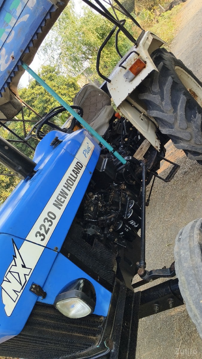NEW HOLLAND 3230 - Tractors - Visavadar - Image 2