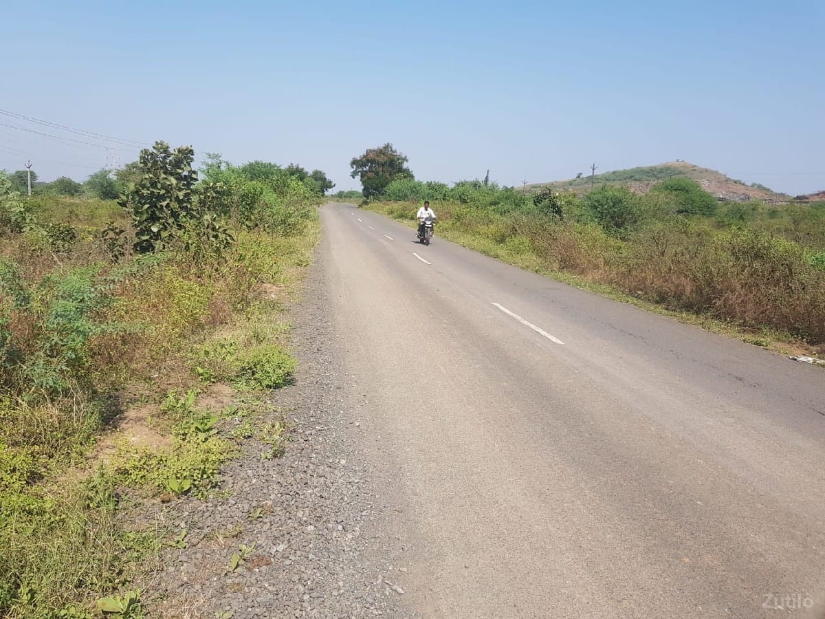 જમીન વેચવાની છે જમીન વેચવાની છે