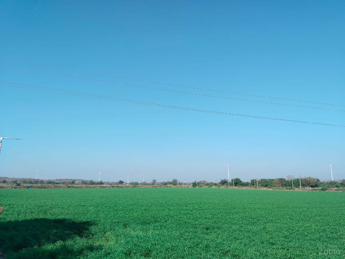 જમીન વેચવાની છે