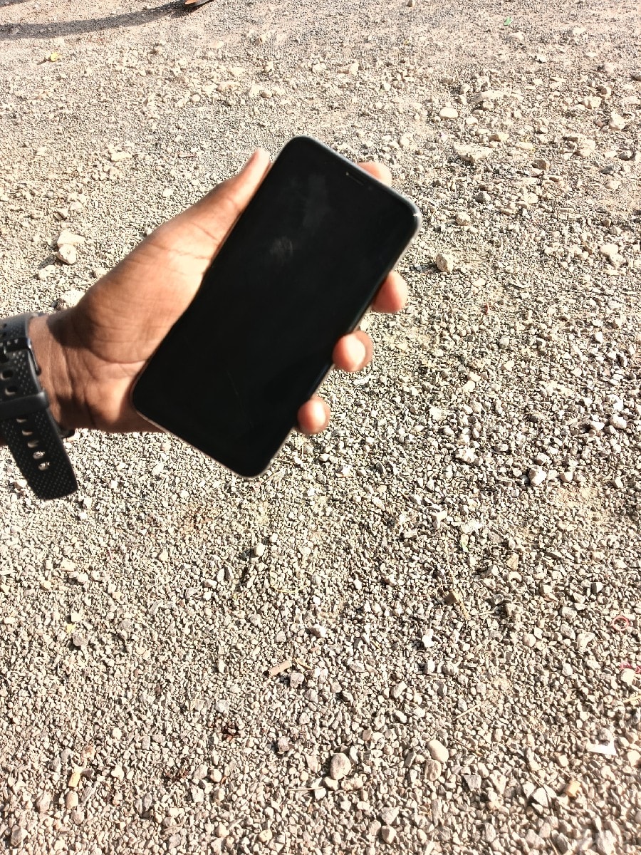 iphone xs - Mobile Phones - Somnath - Image 2