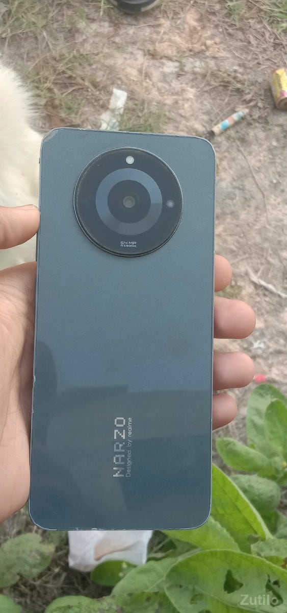 ફોને વેચવાનો છે ફોને વેચવાનો છે