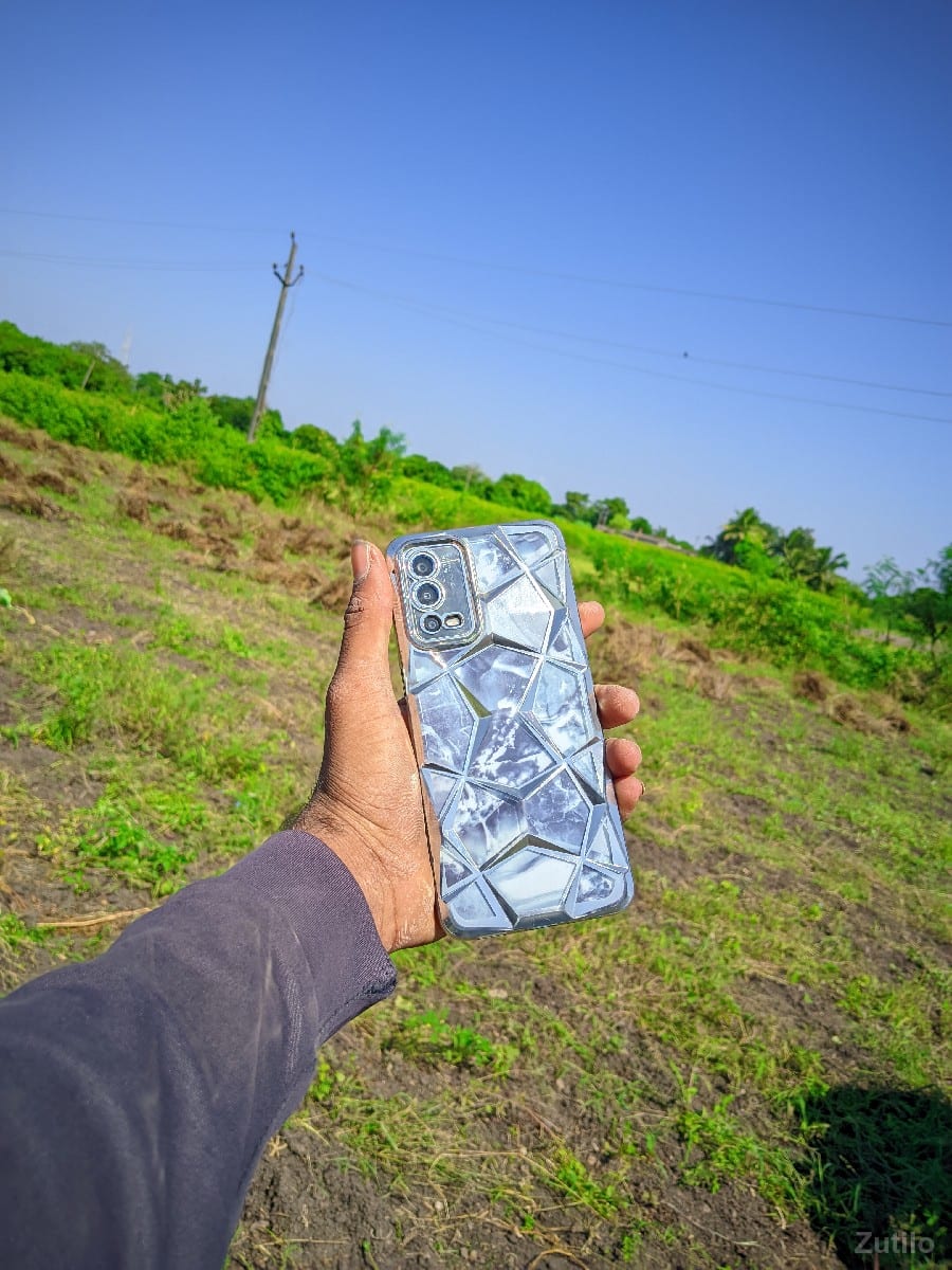 મોબાઈલ વેચવાનો છે. મોબાઈલ વેચવાનો છે.