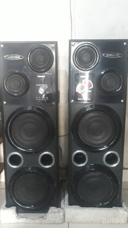 DJ
Samsung speaker DJ
Samsung speaker
