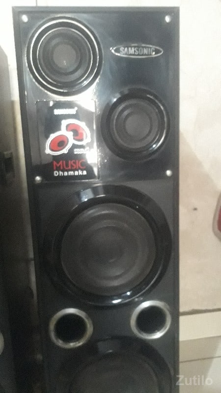 DJ 
Samsung speaker - Mobile Phones - Una - Image 3