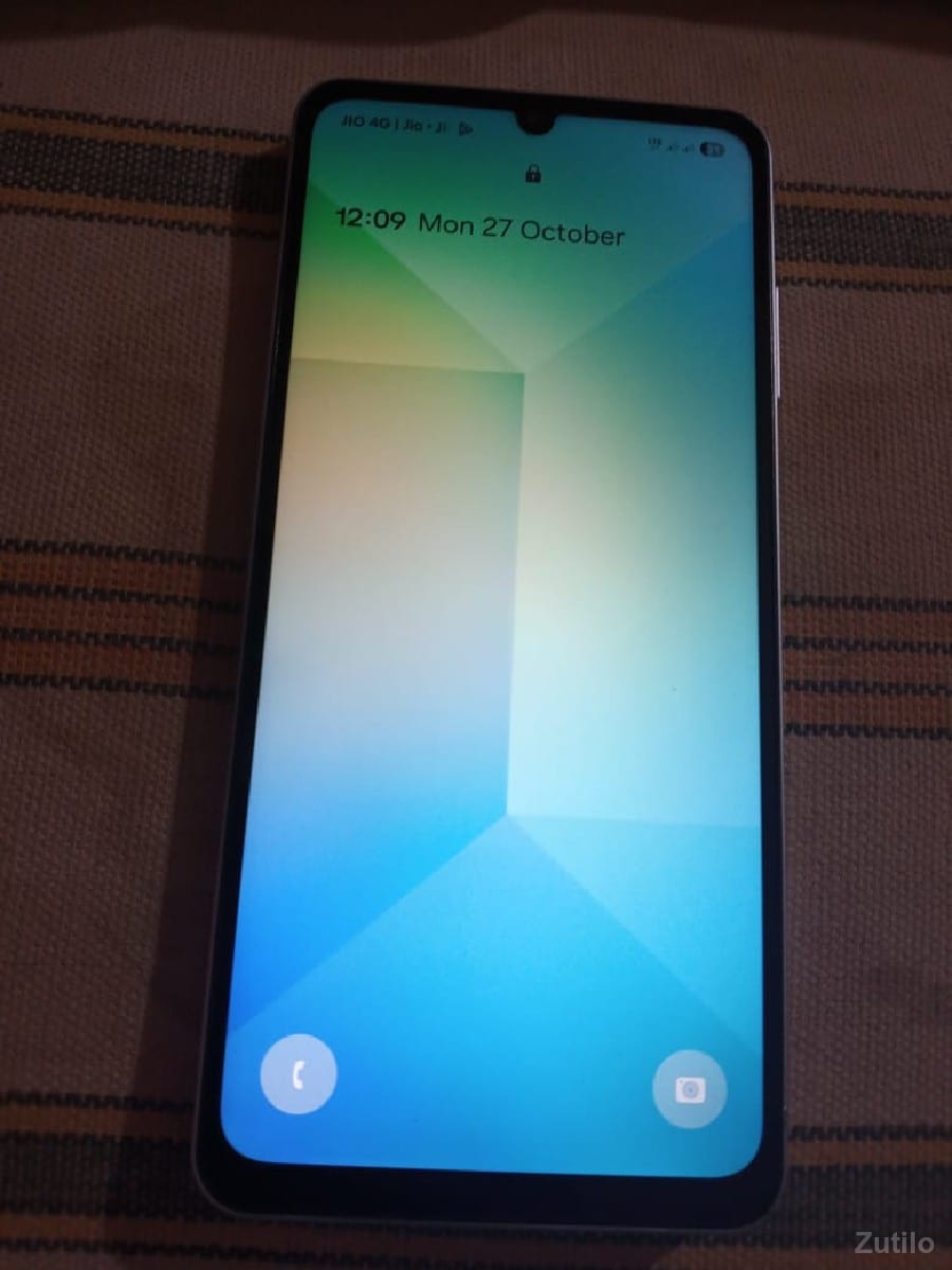 સેમસંગ a06 5g વેચવાનો છે