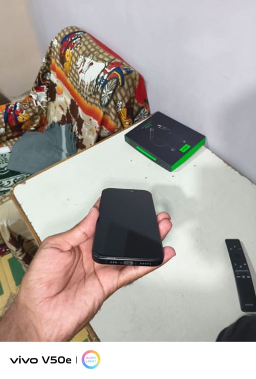 iPhone 15 black - મોબાઇલ ફોન - સોમનાથ - Image 2