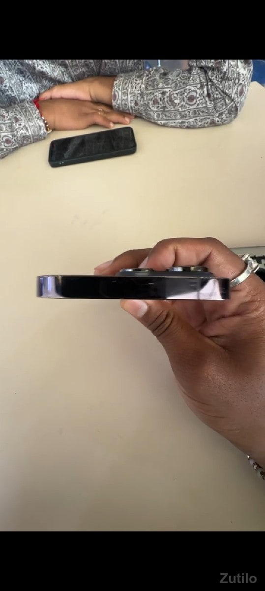 I phone 14 pro max I phone 14 pro max