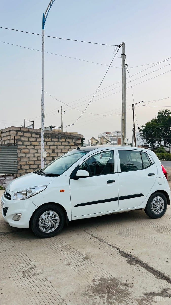 hundai i10 CNG - કાર - અમરેલી - Image 2