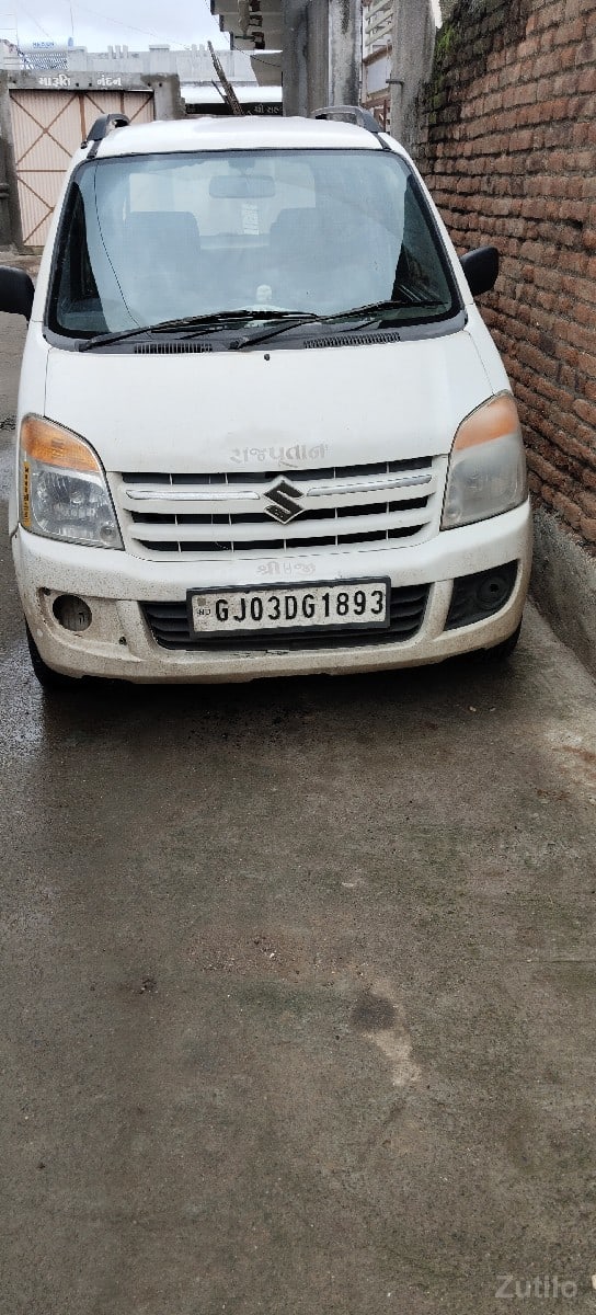 vegenr - કાર - ગાંધીનગર શહેર - Image 2