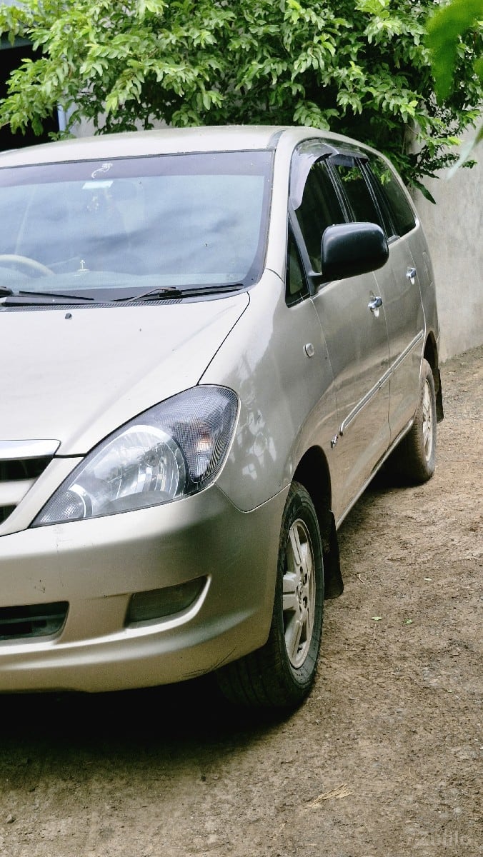innova - Cars - Gandhinagar City - Image 3