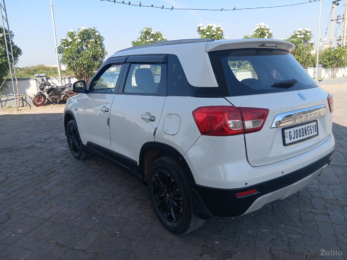 brezza  2019 zdi - Cars - Bhanvad - Image 2