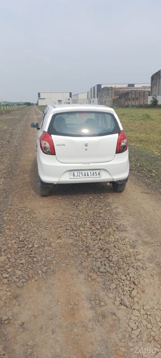 ફોર વ્હીલ-કાર વેચવાની છે - Cars - Mangrol - Image 3