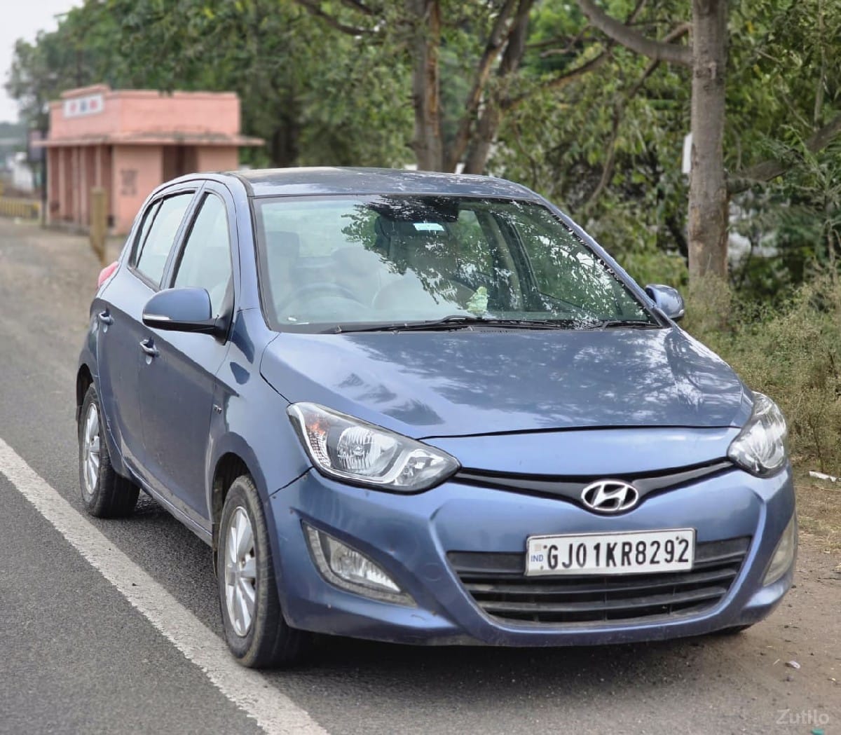 Hyundai i20 sports petrol cng - Cars - Rajkot City - Image 3