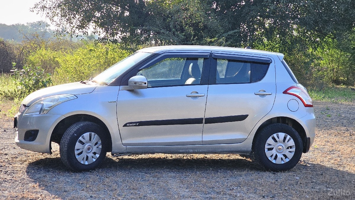 MARUTI SUZUKI SWIFT TUKADO - Cars - Una - Image 3