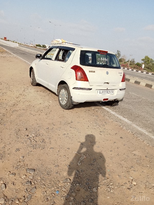 SWiFT વેચવાની છે SWiFT વેચવાની છે