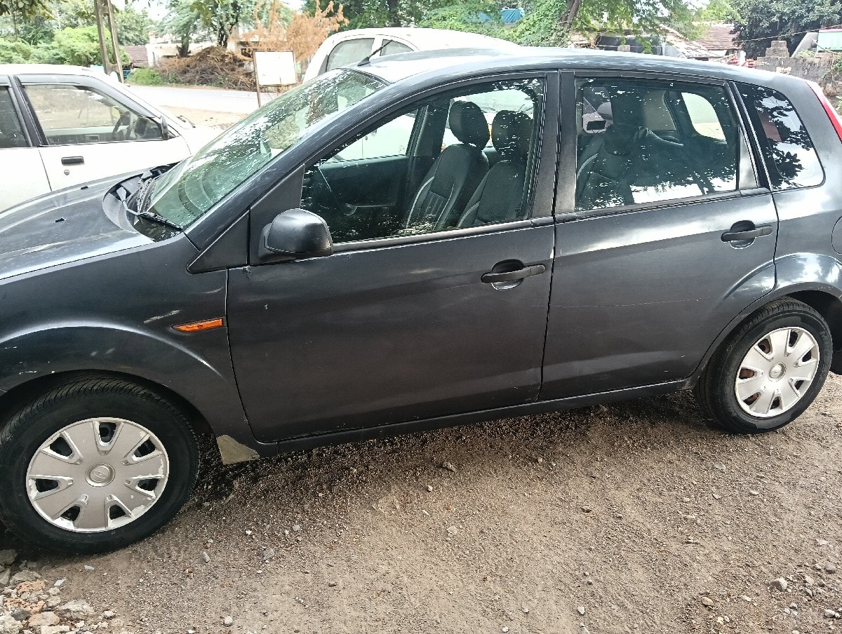 Ford Figo diesel model 2012 - કાર - કેશોદ - Image 3