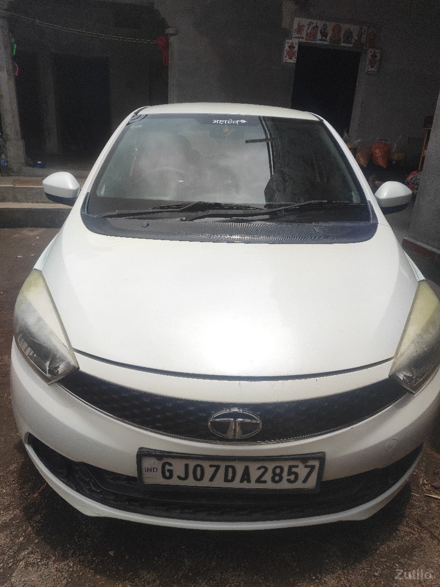 sell tata tiyago - Cars - Vadodara City - Image 3