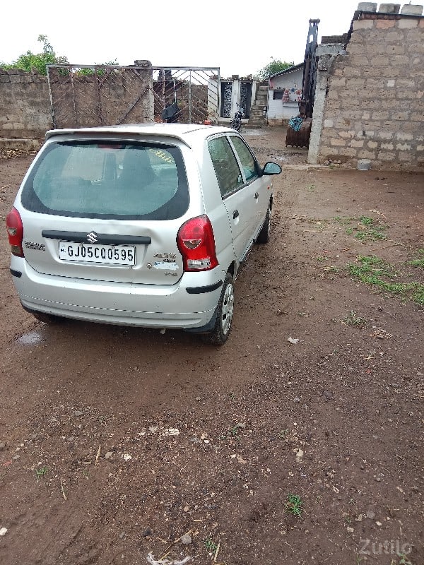 મોડલ,,,2011,, કાયર નવા, બે ટરીનવી મોડલ,,,2011,, કાયર નવા, બે ટરીનવી