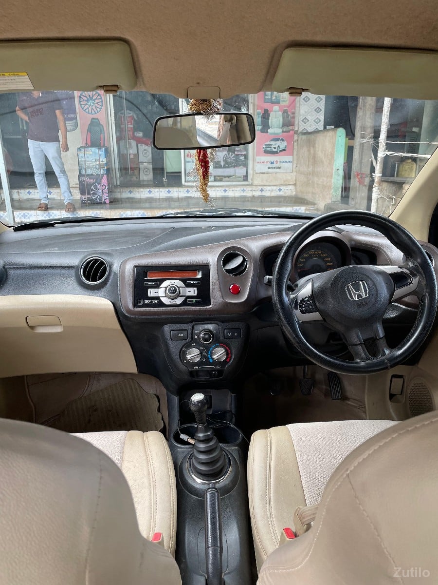 Honda Amaze વેચવાની છે. - કાર - ઊના - Image 3
