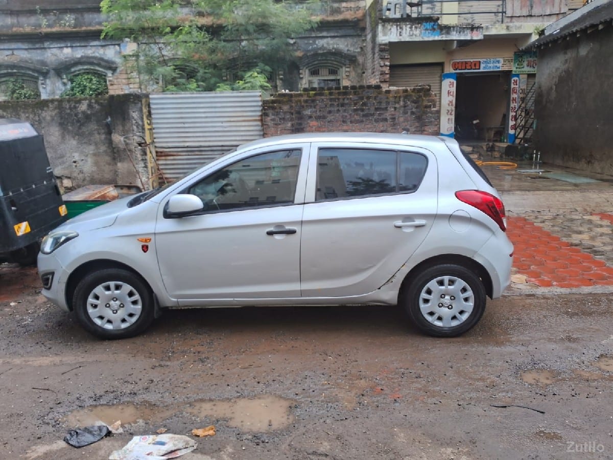 i20 modal 2013 2,25,000 - Cars - Gondal - Image 3