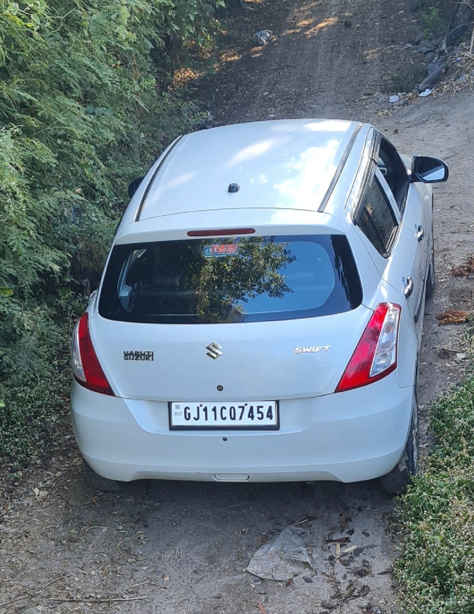 swift ટુકડો  (ઓનર 2) (ડીઝલ ગાડી) - કાર - કેશોદ - Image 2