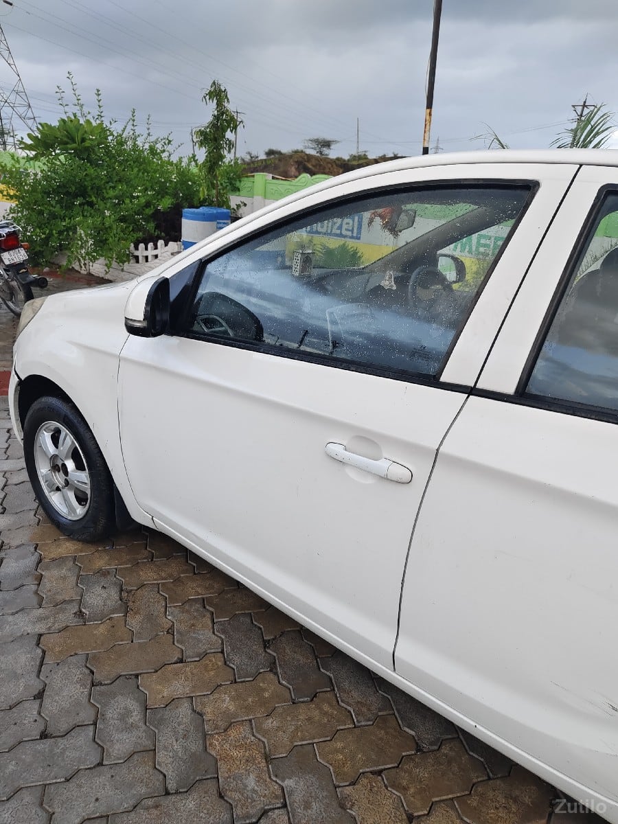 i20 car - કાર - ઉમરાળા - Image 2