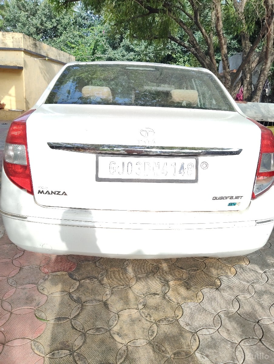 car વેચવાની છે - કાર - જામનગર શહેર - Image 2