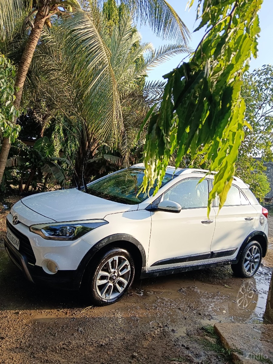 i20active - Cars - Dwarka - Image 3