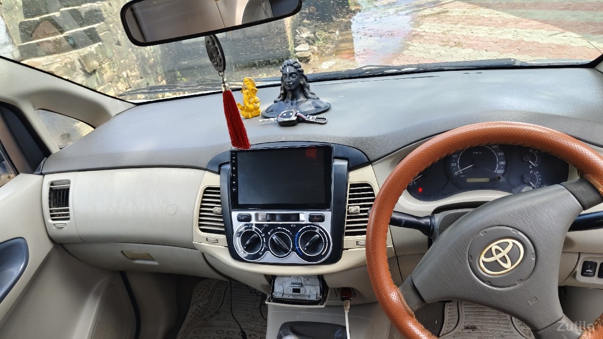 innova. - Cars - Somnath - Image 2
