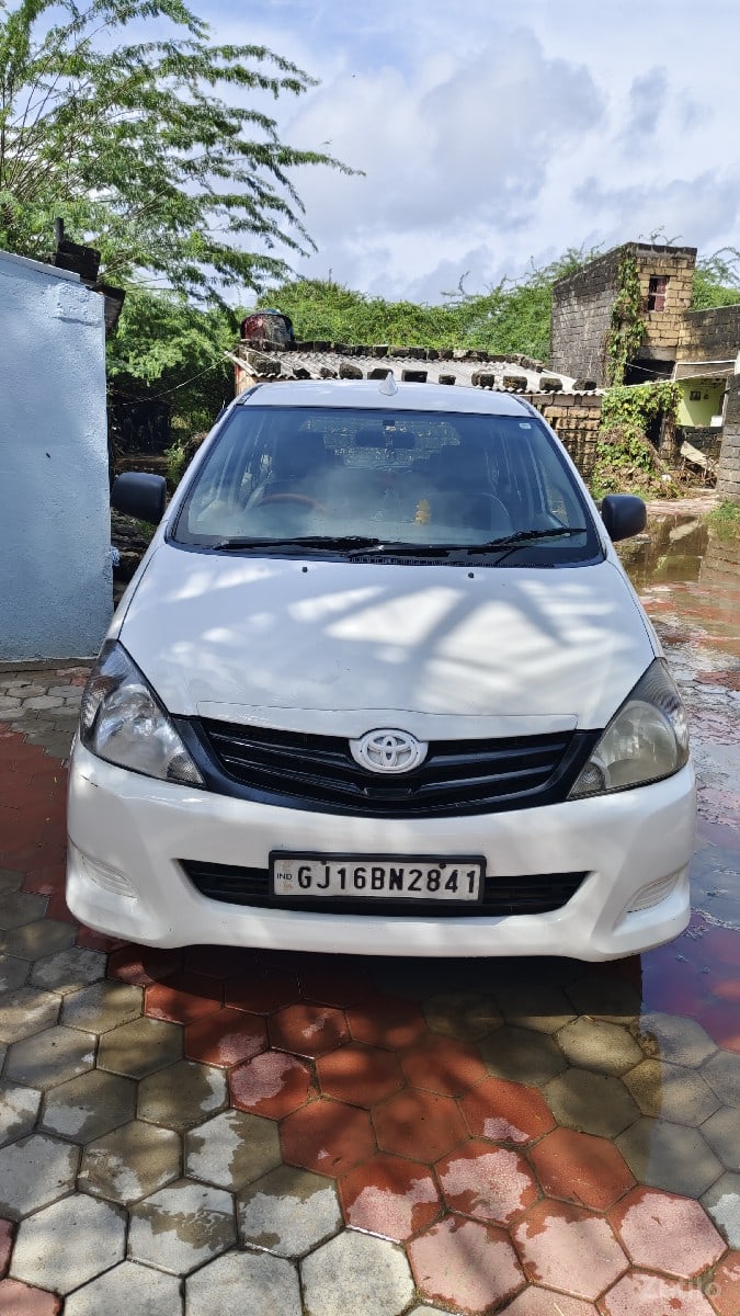 innova. - Cars - Somnath - Image 3