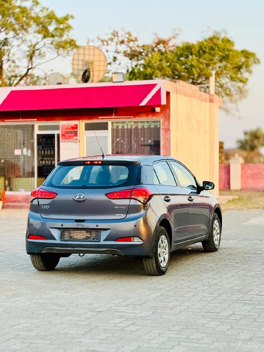 i20 sport diesel - Cars - Dwarka - Image 4