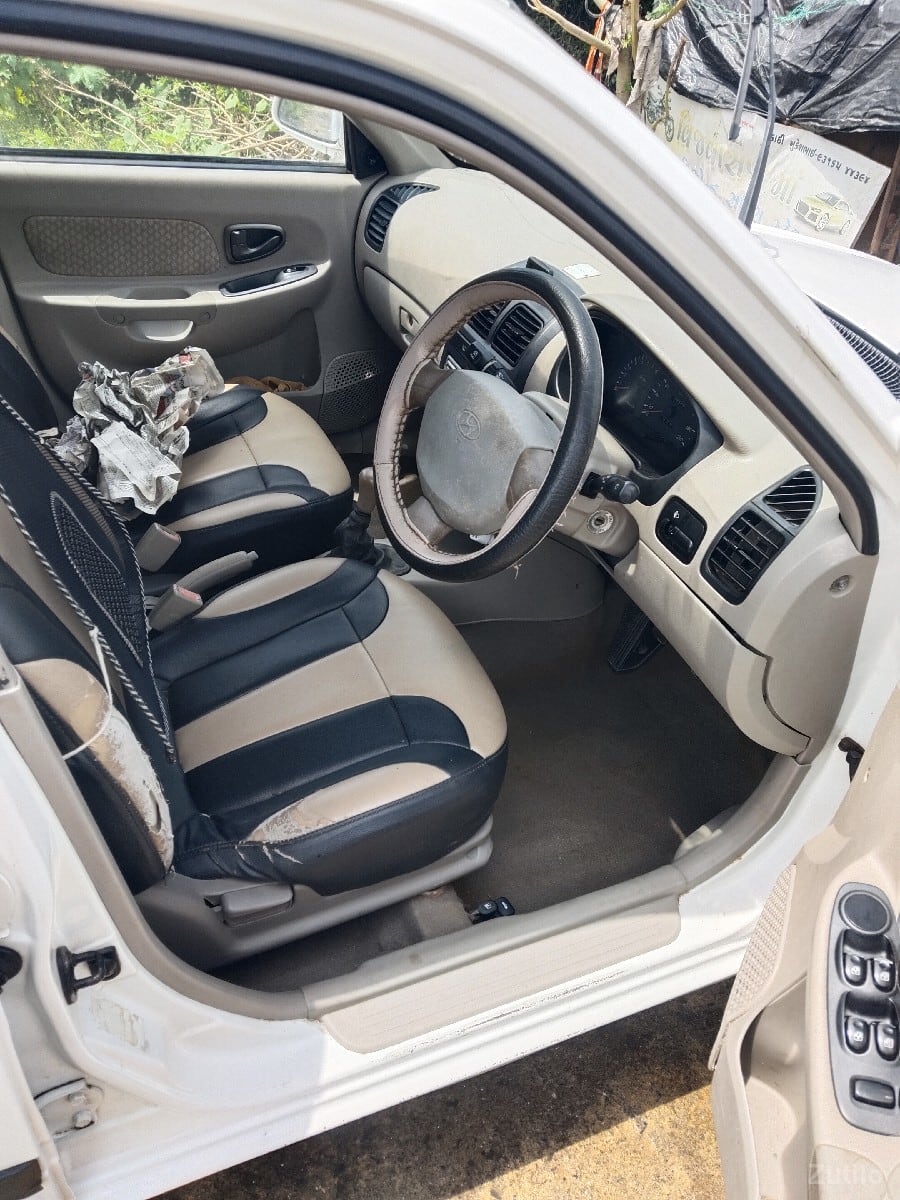 Hyundai accent - Cars - Mangrol - Image 3