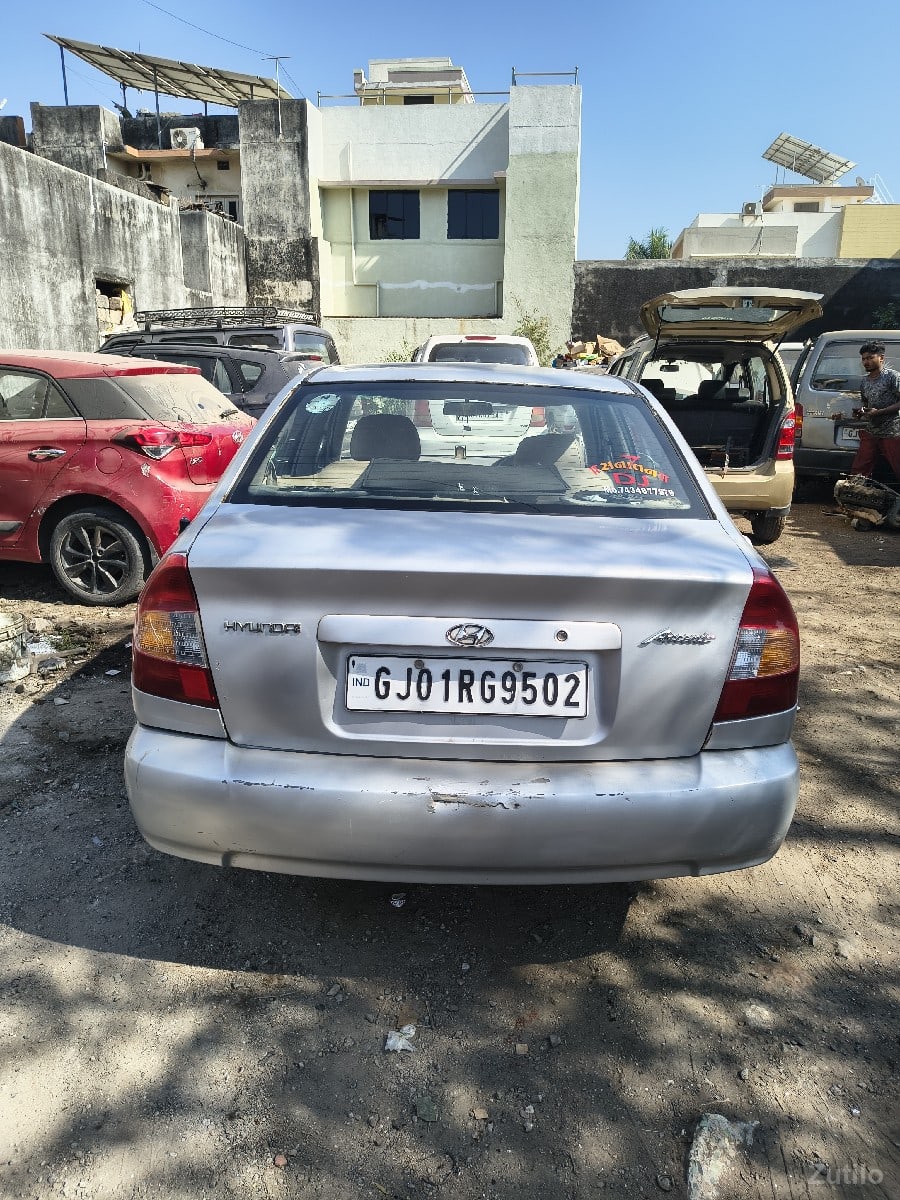 HYUNDAI ACCENT - Cars - Dhoraji - Image 2