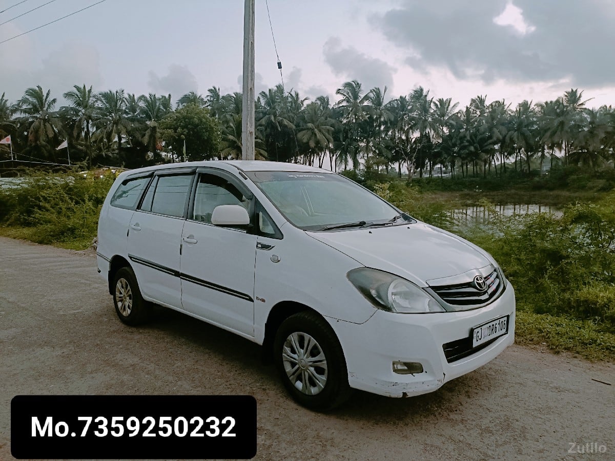 TOYOTA INNOVA - કાર - સોમનાથ - Image 5