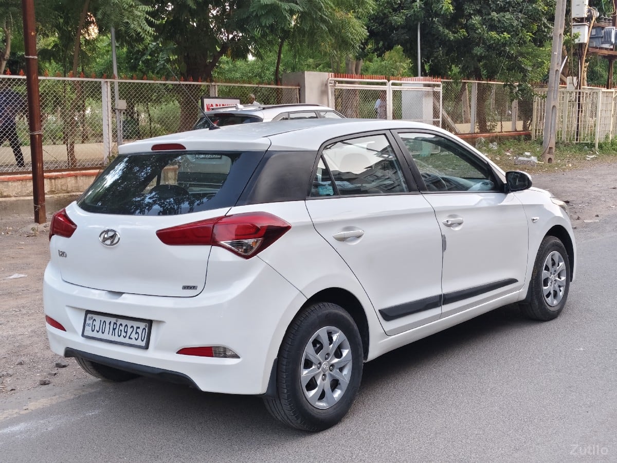i20 elite cng - Cars - Jamnagar City - Image 4