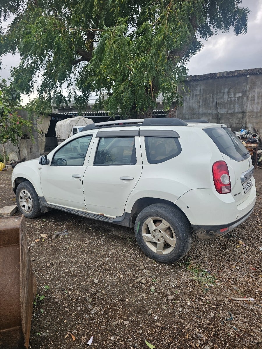 renault duster - Cars - Bhanvad - Image 2