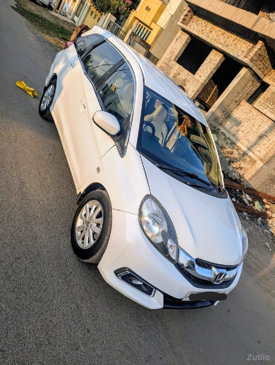 Honda mobilio diesel 1st owner - Cars - Bhavnagar City - Image 2